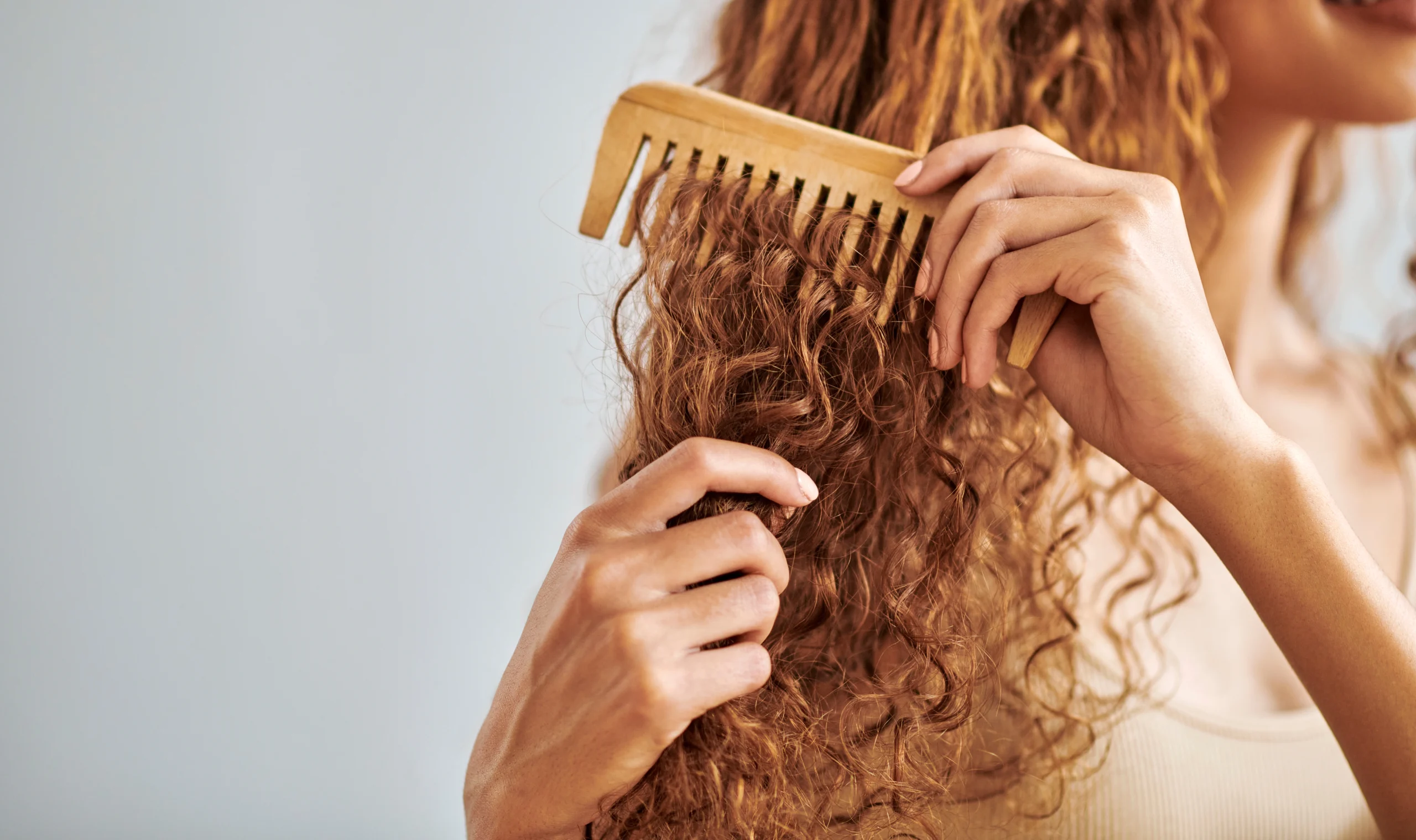 Haarpflege - Wie man die Haare richtig Pflegt im Sommer